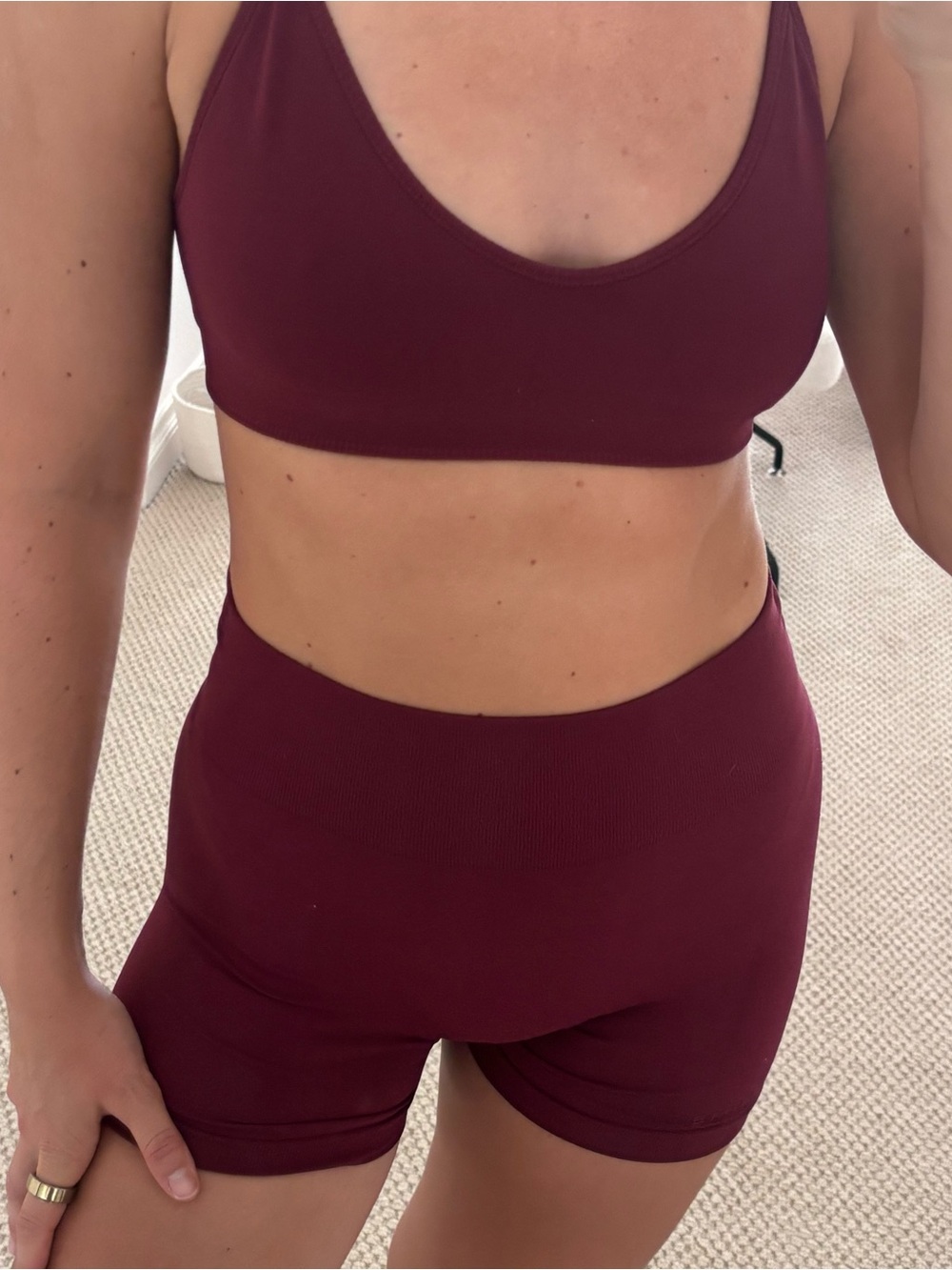 Wine Burgundy Seamless Sports Bralette & High-Waist Shorts Set - Picture 3 of 5